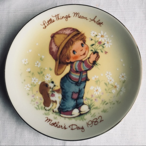 Cherished Memories Avon Collectible plates - Picture 7 of 8